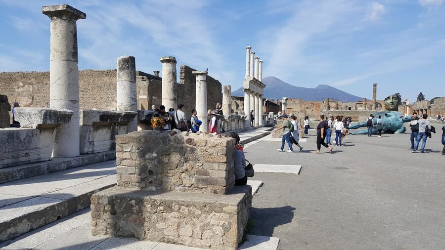 Pompeii: Skip-the-Line Tickets and Tour with Archaeologist - Who this Pompeii tour is best for