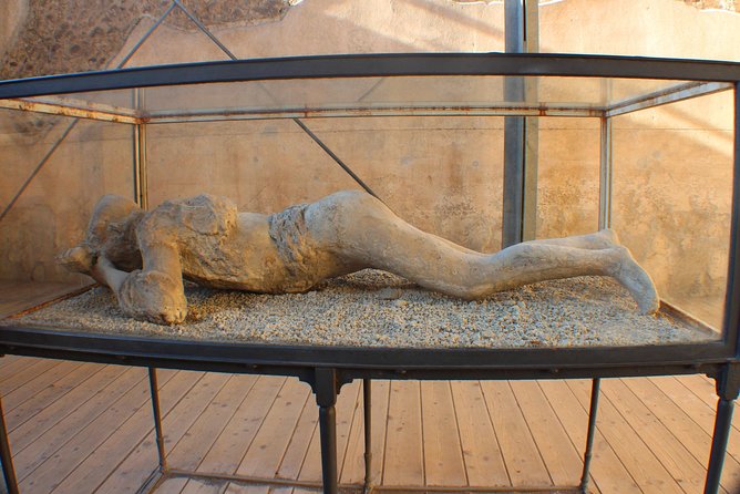 Pompeii Skip-the-Line Tour for Kids & Families with Archaelogist - Pompeii with kids: why this tour feels easier than DIY