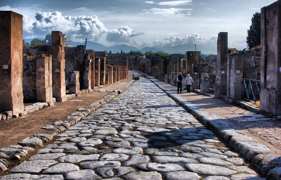 Pompeii Skip-the-Line Tour with Expert Archeological Guide - Temples and Theater Breaks: Jupiter, Apollo, and Performance Space Context