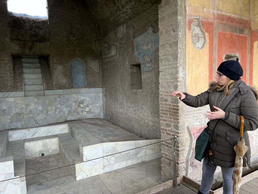Pompeii: Small-Group Guided Tour with Skip-the-Line Ticket - Key reasons this Pompeii tour works