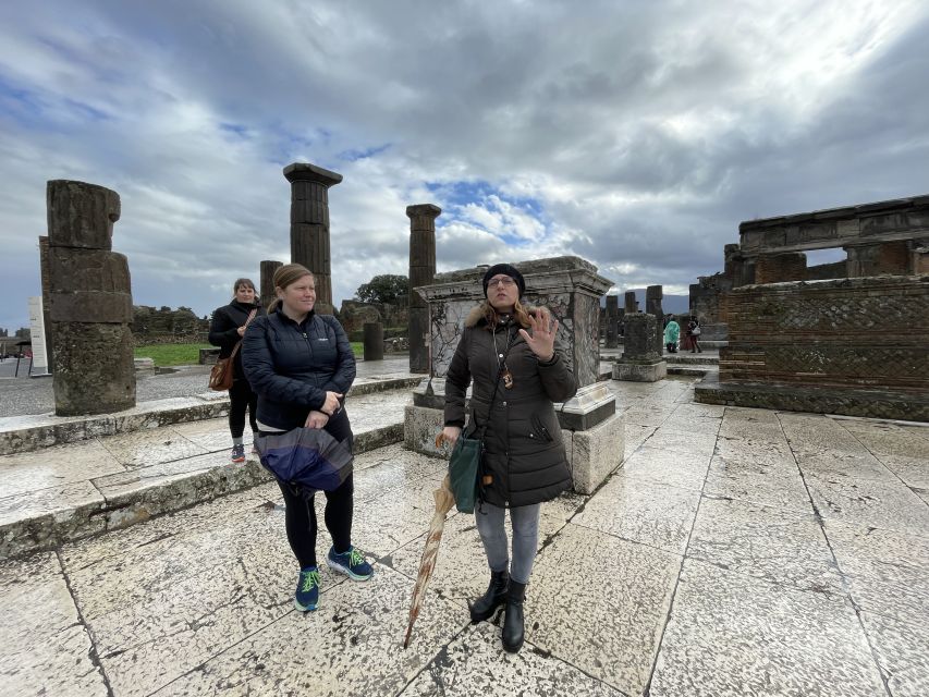 Pompeii: Small-Group Guided Tour with Skip-the-Line Ticket - The Amphitheater of Pompeii: Where Public Life Got Brutal