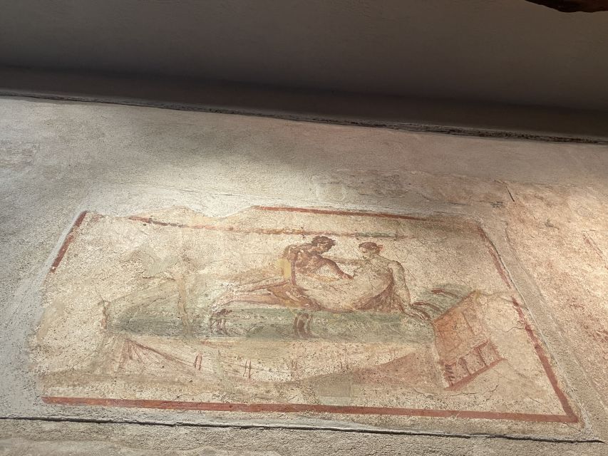 Pompeii: Small-Group Guided Tour with Skip-the-Line Ticket - Temple of Apollo: A Sacred Stop That Explains Power