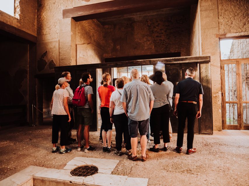 Pompeii: Small-Group Tour of Pompeii and Herculaneum - Tickets, timing, and the real value of “skip the line”