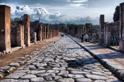 Pompeii Small Group Tour – Tickets Included