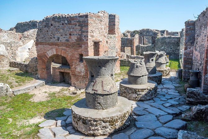 Pompeii Small Group Tour - Tickets Included - Timing and pace: planning for photos, questions, and the clock