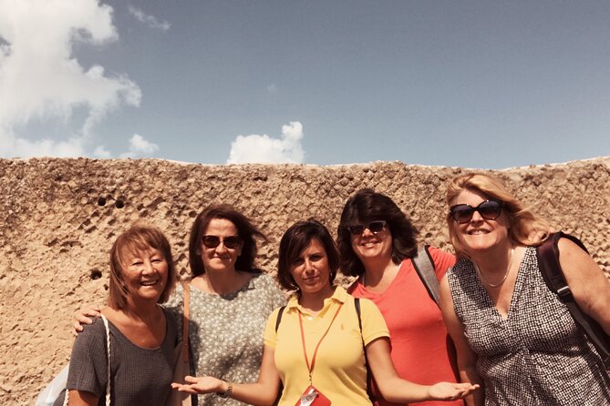 Pompeii Small Group with an Archaeologist and Skip The Line - Quadriporticus and Gladiator Barracks, Plus the Lupanar Contrast