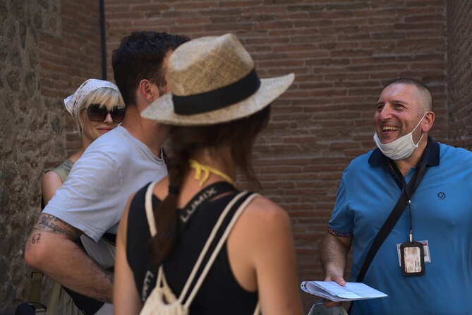 Pompeii Tour & Lunch with Wine Tasting Experience - Pompeii walking time: getting value from the 2-hour guided route