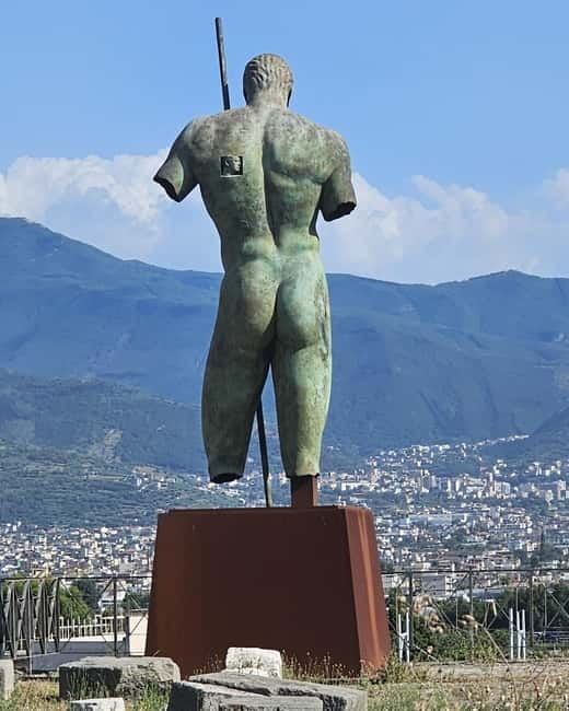 Pompeii: Tour with Archaeologist Guide & Skip-the-Line Entry - Practical tips for a smoother Pompeii visit