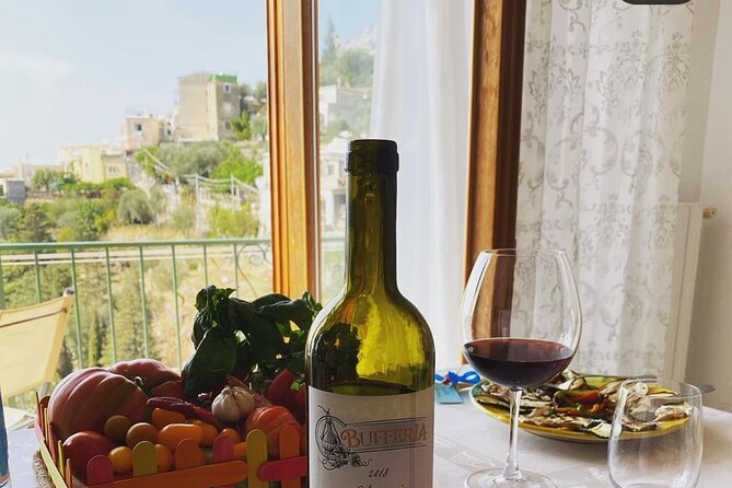 Positano Spaghetti experience - Aperitivo time: Prosecco, cheese, and salami before you cook