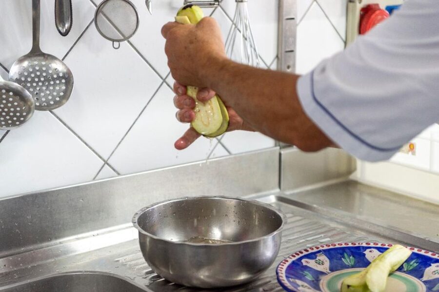 Praiano: Cooking Class with Dinner Overlooking the Sea - The welcome drinks, apron-on moment, and how the class runs