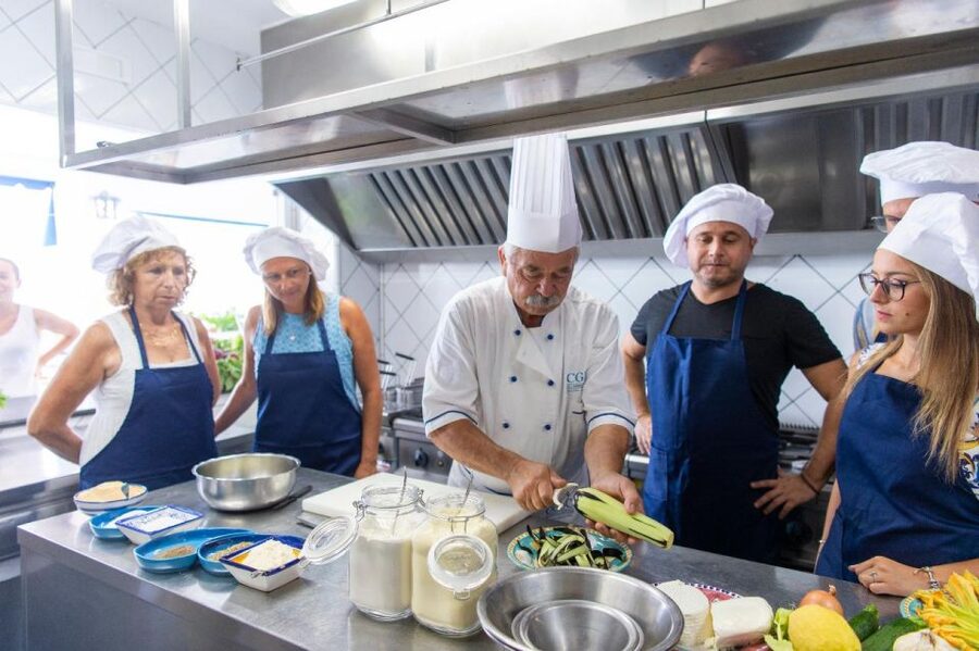 Praiano: Cooking Class with Dinner Overlooking the Sea - Getting there: boat transfer from Positano or Marina di Praia, plus stairs in Praiano