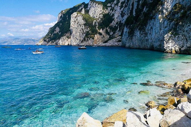 Private Island of Capri Boat Tour for Couples - Timing and weather: why sea state changes everything