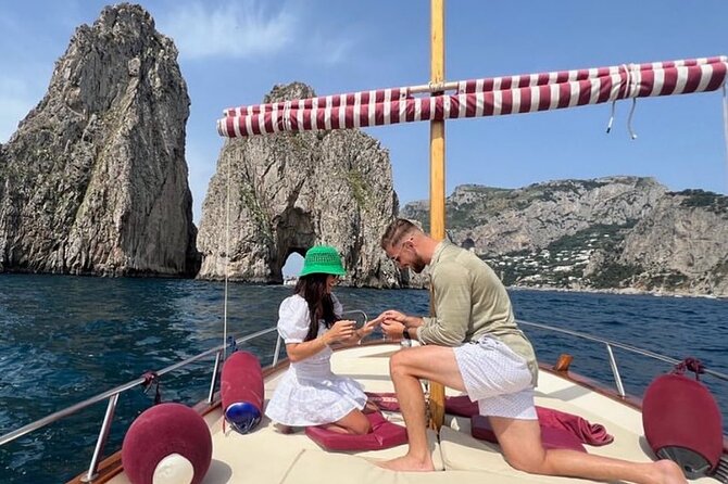 Private Island of Capri Boat Tour for Couples - Getting there, meeting at Piazza Angelo Ferraro, and staying calm about the schedule