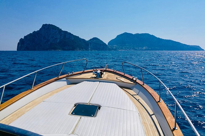 Private Island of Capri Boat Tour for Couples - Your 2-hour route, Grotta Verde to Faraglioni to Grotta Rossa