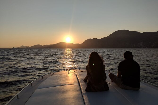 Private Sunset Cruise with Prosecco Onboard - Boat Comfort and Real-World Conditions You Should Expect