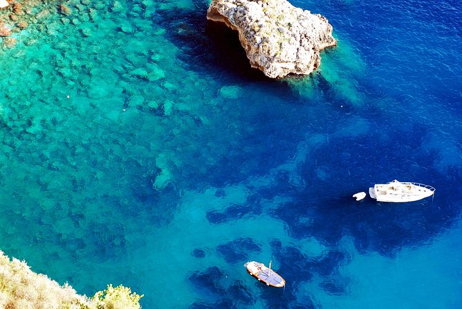 Private Tour: Amalfi Coast to Capri Cruise - Lunch that fits the coast, plus why “local” tastes better by boat