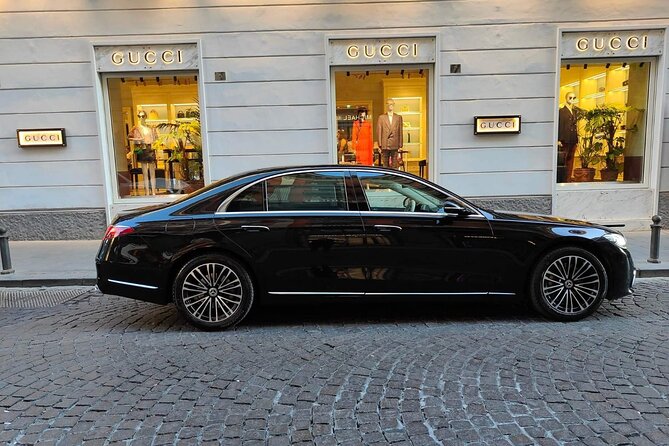 Private Transfer from Naples Airport to Naples City - Vehicle comfort: air-conditioning is the big headline
