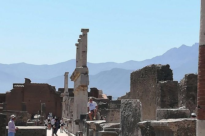 Sharing Tour of Pompeii - Why This 2.5-Hour Pompeii Route Feels Smart
