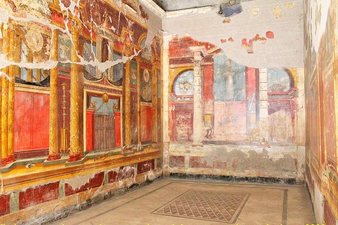 Skip-the-Line Half-Day Private Tour Ancient Pompeii Highlights with Native Guide - Walking Via dell’Abbondanza like you have a map in your head
