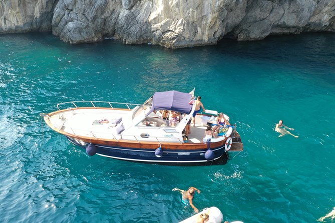 Small Group Boat Tour: Discover the Amalfi Coast from Positano - Positano by Sea: The Iconic Start You Can Feel Immediately