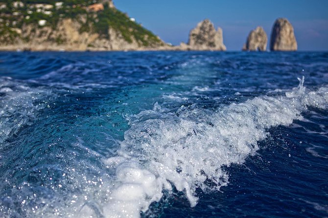 Small Group Capri Island Boat Ride with Swimming and Limoncello - Included vs. not included: what you should pack for a smooth afternoon