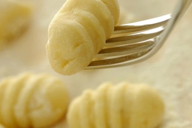 Small-Group Cooking Class in Positano: Gnocchi, Tiramisù & Drinks - The Menu You’ll Cook and Eat (and Why It Works)