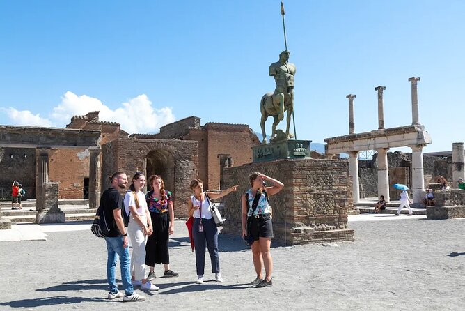 Stories of Pompeii: Small Group tour with archeology expert guide - Who This Pompeii Tour Is Best For