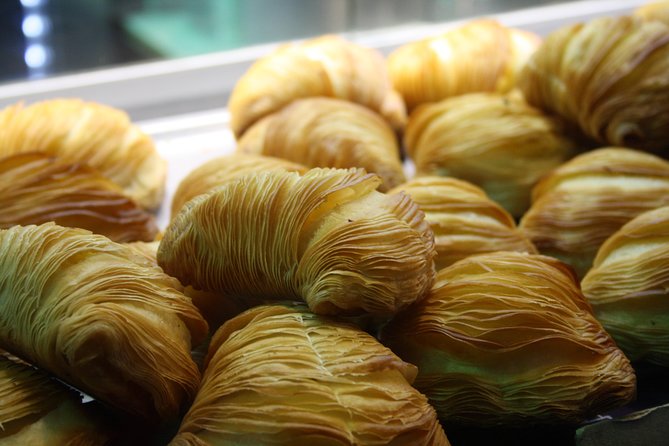 Tasty Naples Street Food Tour of MustEat Gourmet Specialties and MustSee Sites - Who this tour suits best (and who should skip it)