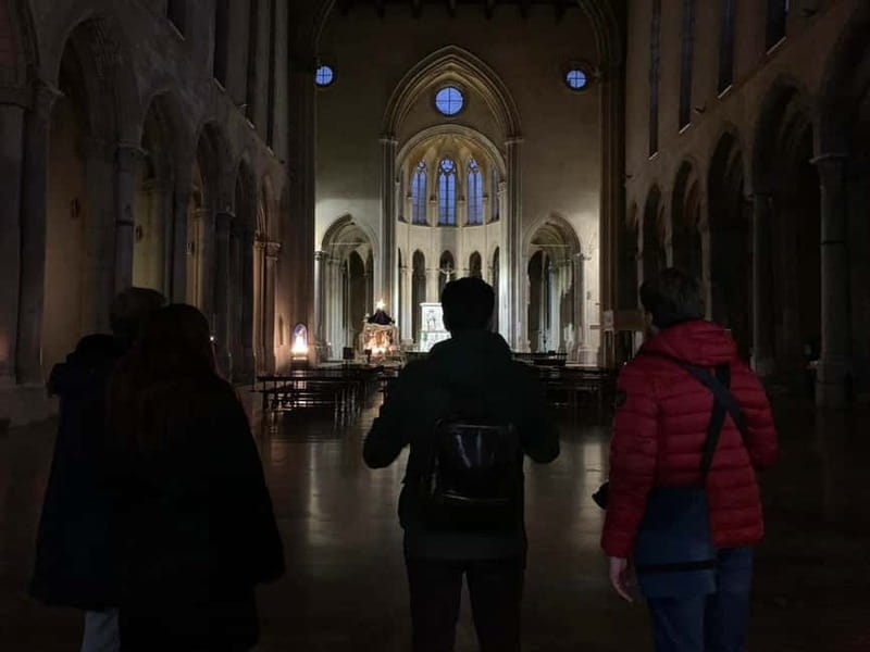 The Naples Grand Tour of the City and Hidden Gems - Finish at the Naples Cathedral area, San Gennaro’s world