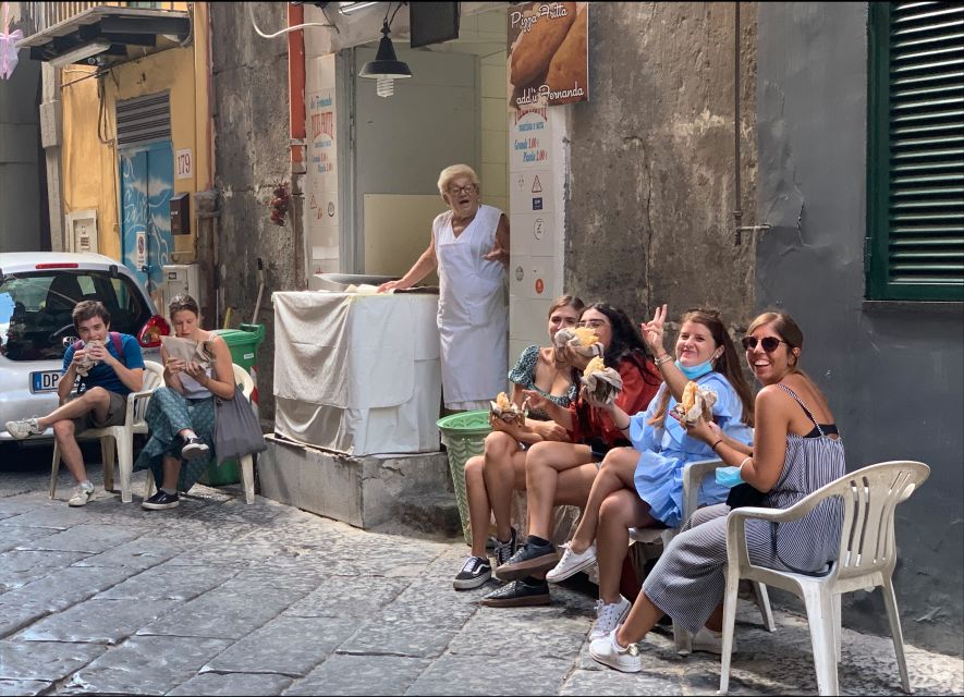 The Original Street Food & Market Tour of Naples - Pasticceria Poppella finish, mandatory bite and local dessert