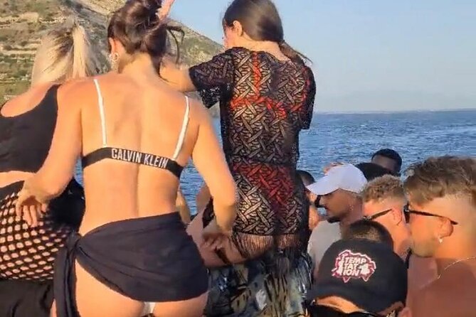 Tour of Ischia Island with Motor Yacht Rocca Corsa - Timing, Swim Gear, and How to Make the Day Feel Easy
